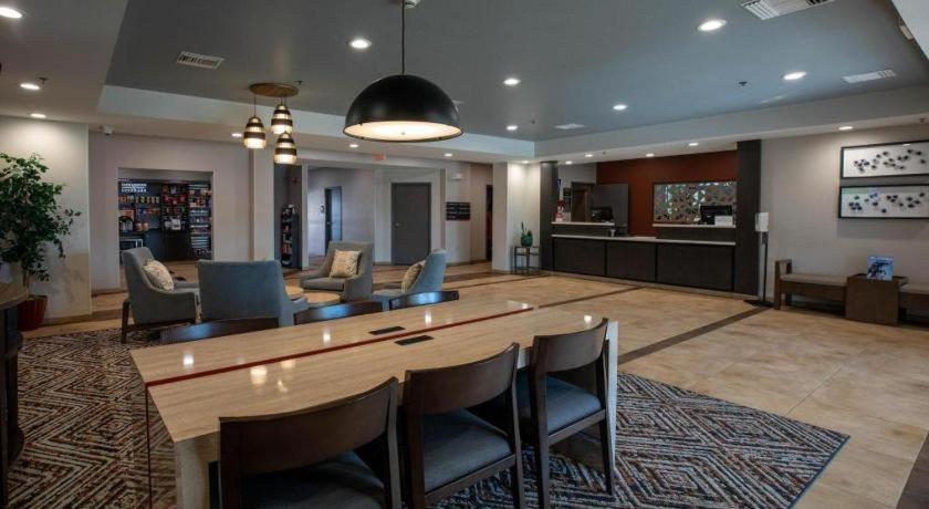 Candlewood Suites Saint Joseph By Ihg Exterior photo